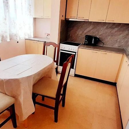 Soc Apartment Close To The Center Бургас Экстерьер фото
