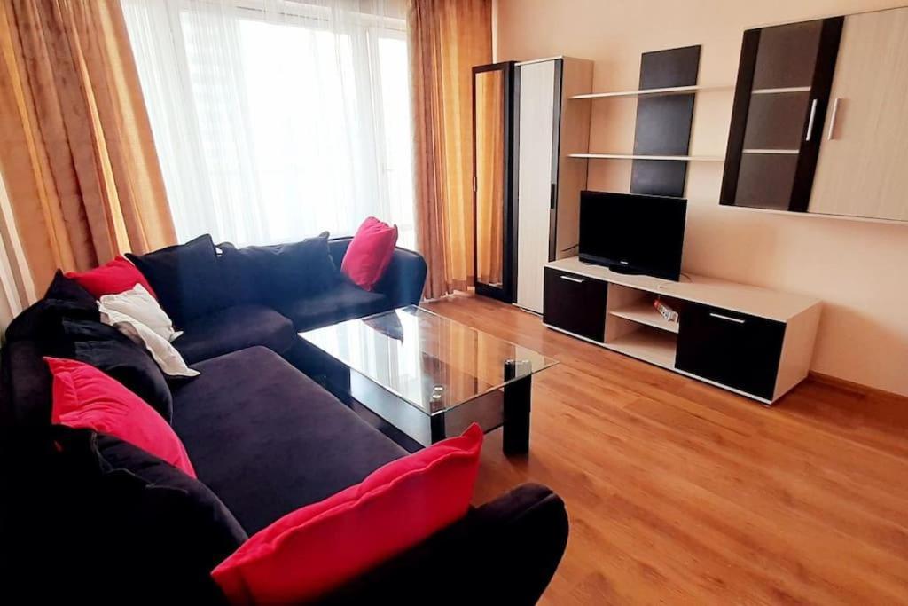 Soc Apartment Close To The Center Бургас Экстерьер фото